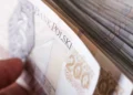 Płaca minimalna wzrośnie do 4950 zł. Jest jednak haczyk