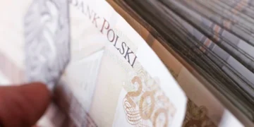 Płaca minimalna wzrośnie do 4950 zł. Jest jednak haczyk