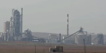 Jest wyrok dla Lafarge. Firma winna finansowania Państwa Islamskiego