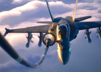 Ace Combat 8 jest wybitne. Zrobili z „prostych samolotów” dzieło sztuki – recenzja