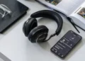 Telefon może zamknąć cię w ekosystemie. Słuchawki nie muszą 