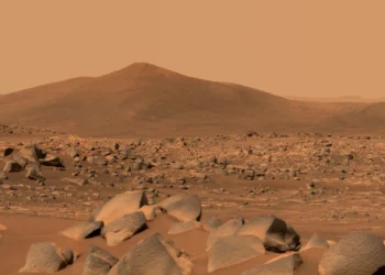 Gigantyczne fale wypychają atmosferę Marsa w kosmos. To odpowiedź na wiele pytań