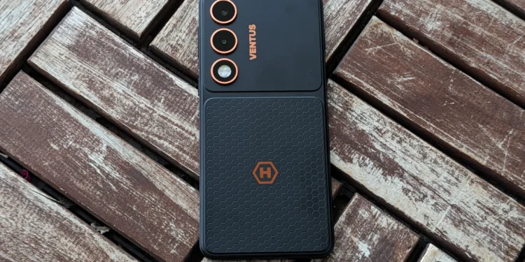 HAMMER idzie po młodych. VENTUS 5G to pancerny smartfon z modnym designem
