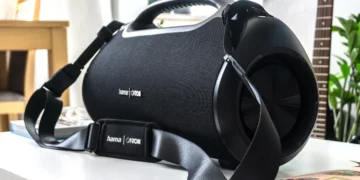 Test Hama UltiMate Pro 120W. Nieziemska moc, głośnik BT smaga trzewia basem