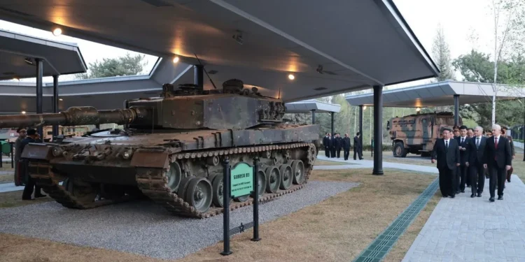 Polski czołg trofeum Kim Dzong Una. Korea Północna wystawiła go w muzeum