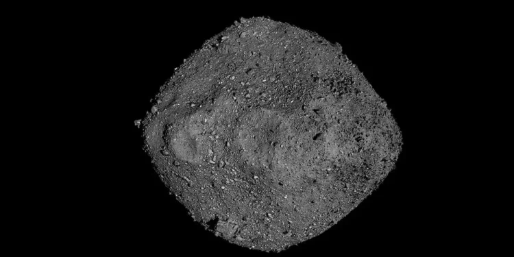 Kosmiczna skała ma 100 m i przeleci koło Ziemi. Podano dokładną godzinę