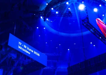 Kiedy wszyscy rozmawiają o AI, kto mówi o reszcie? Debata Spider’s Web na ABSL Summit 2026