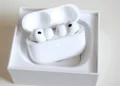 AirPodsy z kamerami były już prawie pewne. Apple ma jednak inne plany
