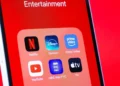 TikTok, ale z filmami i serialami. Koniec z szukaniem, co obejrzeć
