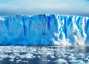 Antarktyda złamała ważną klimatyczną zasadę. Dziwnie się ogrzewa