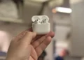 Sprawdziłem już ANC w AirPods 5. Zabrałem je do samolotu