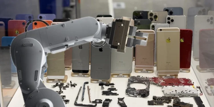 Poznajcie Daisy. To z nią iPhone spotka się w dniu swej śmierci