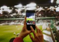 Wyrzucili profesjonalne kamery z boiska. Cały mecz rejestrowały iPhone'y 17 Pro