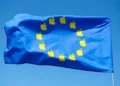 Wiceprezes Apple'a: przez Unię Europa dostaje gorszego iPhone'a