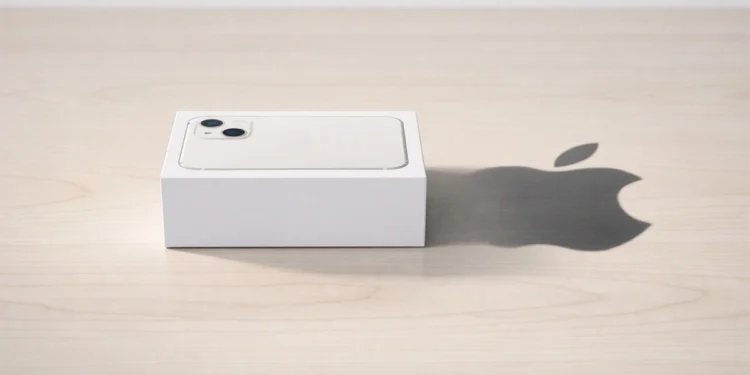 Wyjmujesz iPhone'a, a tam całe twoje życie. Apple w ostatniej chwili odpuścił