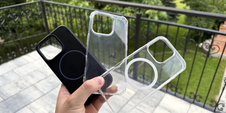 Trójpak etui do telefonu za 9 zł. Wyszedłem z Biedronki uśmiechnięty