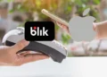 BLIK zbliżeniowy w końcu na iPhonie. Fani Androida przestaną się śmiać