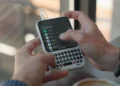 Były projektant BlackBerry stworzył smartfon. Taki jest Clicks Communicator