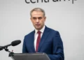 Minister straszy wyłączaniem platform. Szkoda, że skończy się na słowach
