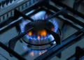 Rachunki za gaz mogą przestraszyć. Trzymajcie kciuki za lekką zimę 