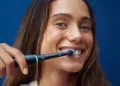 Jaką szczoteczkę elektryczną wybrać? Porównanie szczoteczek Oral-B iO