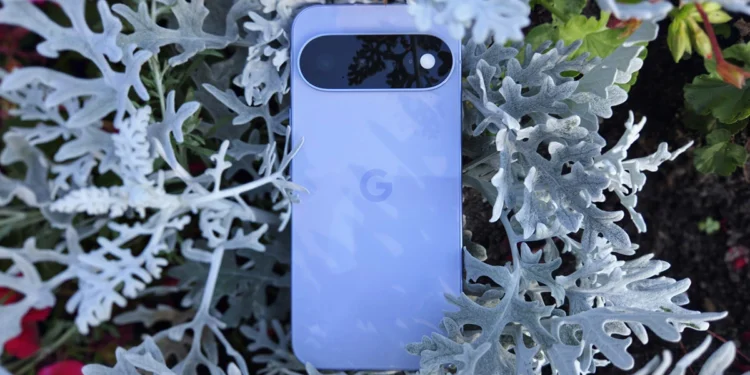 Pixel 11 zachwycił mnie w trzech kwestiach. Byłam o krok od porzucenia Samsunga