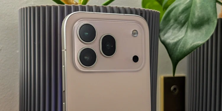 Oto mój nowy ulubiony telefon. Ma tylko jeden problem, który wyśmiejecie