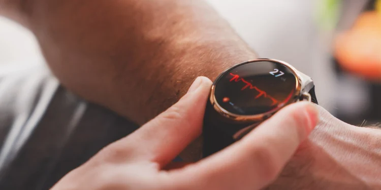 Smartwatch, który pasuje do każdej stylizacji? Mówisz niemożliwe, a ja mówię HUAWEI WATCH 6 Pro