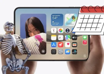 iPhone Duo wyprzedał się w mgnieniu oka. Trzy miesiące czekania