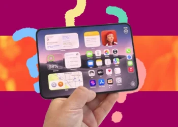 Ułyszałem, że iPhone Duo to pierwszy składak. Że co?