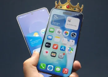 Ajfoniarze są wierni jak psy. Android się chowa