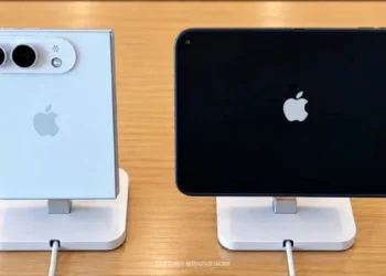 Wyciekła cena składanego iPhone'a. Na dzień przed premierą