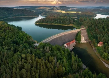 Jezioro zniknęło i jest wielki problem. Katastrofa to jak nic nie powiedzieć