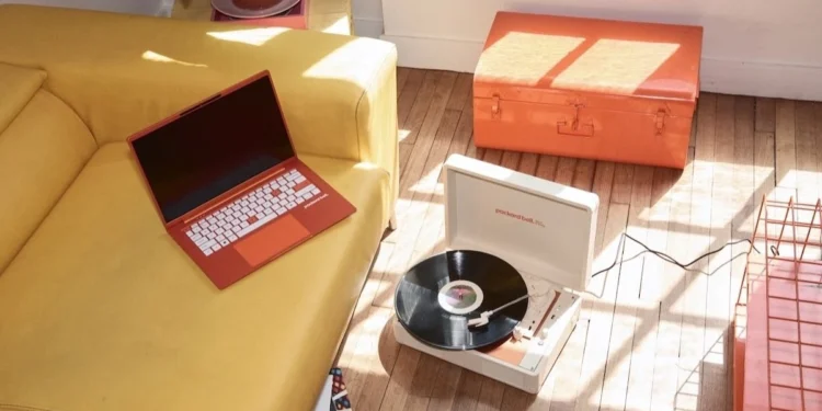Kultowa marka powraca z zaświatów. Pamiętasz jeszcze ich laptopy?