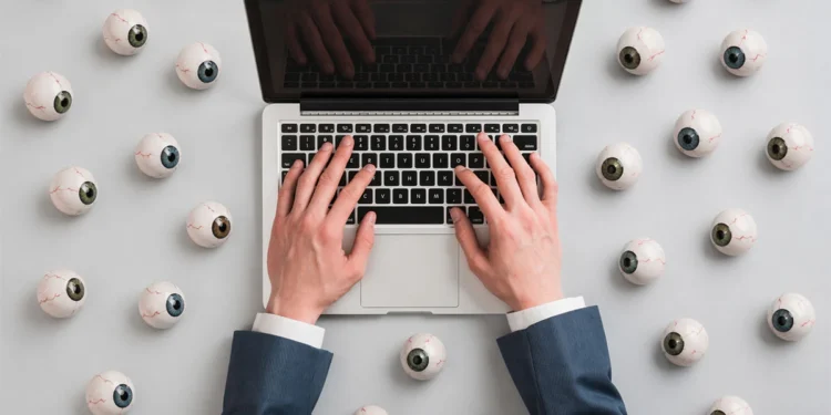 Meta zamienia pracowników w paliwo. Prześledzą każdy ruch myszki i klawisz