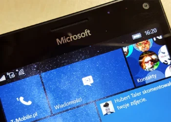 To miał być Surface Phone. Niewiele straciliśmy