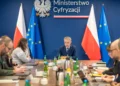 Big Techy obiecują przestrzegać prawa. Wielki sukces ministra