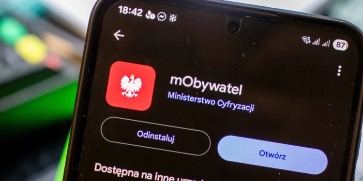 mObywatel ze świetną nowością. Pochwalisz się dyplomem na zawołanie