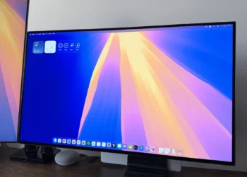 Korzystam z monitora OLED od pół roku. Było warto