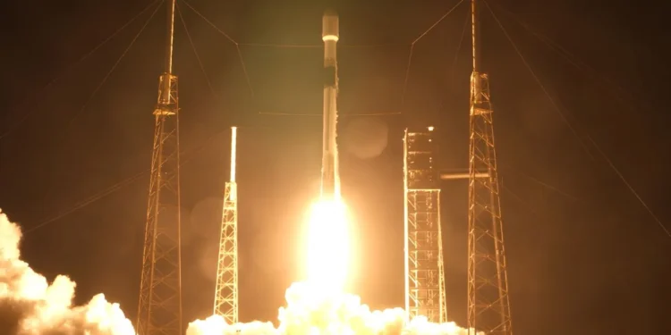 Łączność z kosmosem do wymiany. Dwa satelity już wystartowały