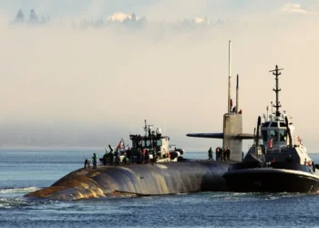 Okręt podwodny zapoluje na samoloty. Podwodny strzał rozniesie się na cały ocean