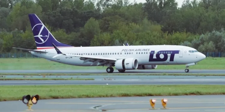 LOT ma już wszystkie nowe Boeingi. Zobaczą burzę z 600 km i zeskanują ją w 3D