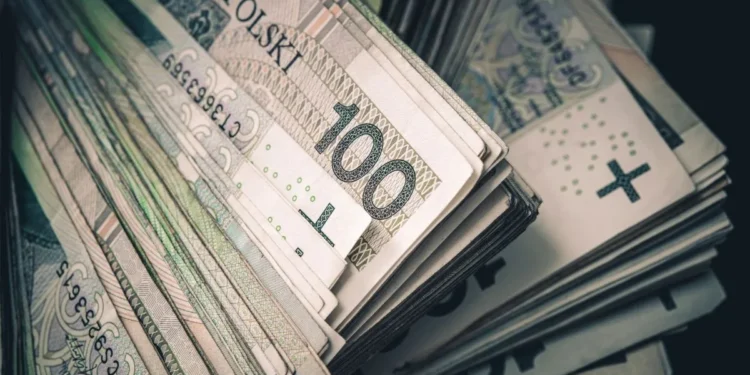 Nowe zabezpieczenie banknotów jest niewidzialne. Nawet gdy zmienia kolor