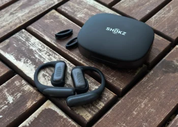 Oto najlepsze słuchawki na trening. Shokz OpenFit Pro wybuchły mi mózg