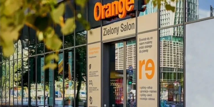 Orange startuje z marketem. 1000 produktów na start