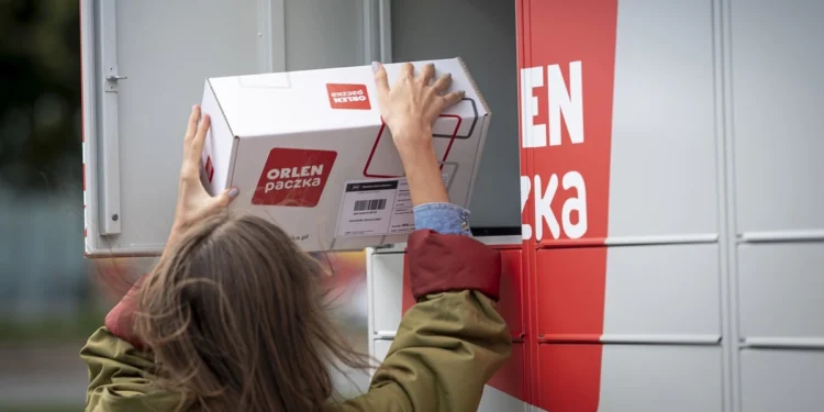 Kto przejmie Orlen Paczkę? Nowy potężny chętny 