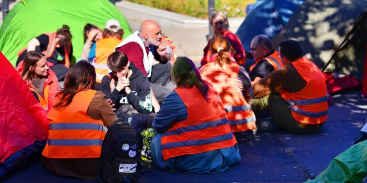Ostatnie Pokolenie chowa klej. Zapamiętam ich za coś innego