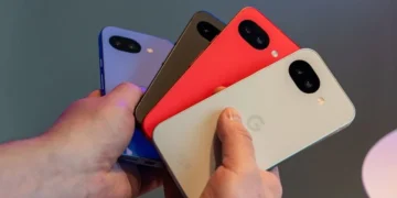 Mój ulubiony tańszy telefon stał się lepszy. Poprzednika chętnie polecałem