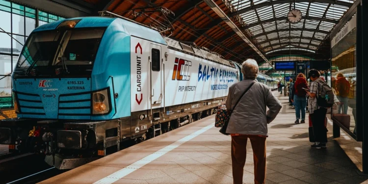 Są problemy z zakupem biletów. Tak duże, że PKP Intercity powołuje specjalny zespół