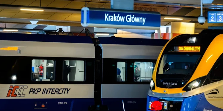 PKP Intercity zedrze teraz z pasażerów? Mówią, co się stanie